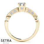 Round Cut Engagement Ring 14kt Gold