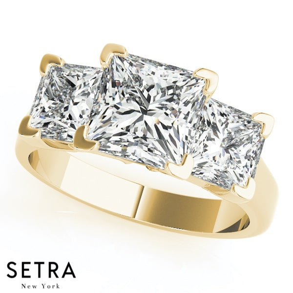 Princess / Square Cut Side Diamond Engagement Ring 14kt Gold