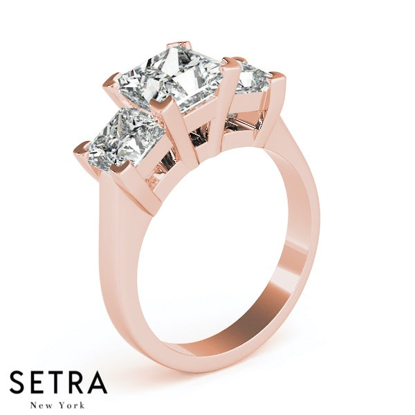 Princess / Square Cut Side Diamond Engagement Ring 14kt Gold