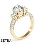 Lab Grown Diamonds Oval Cut Engagement 14kt Gold Ring