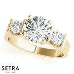 Round Cut Side Diamond Engagement Ring 14kt Gold